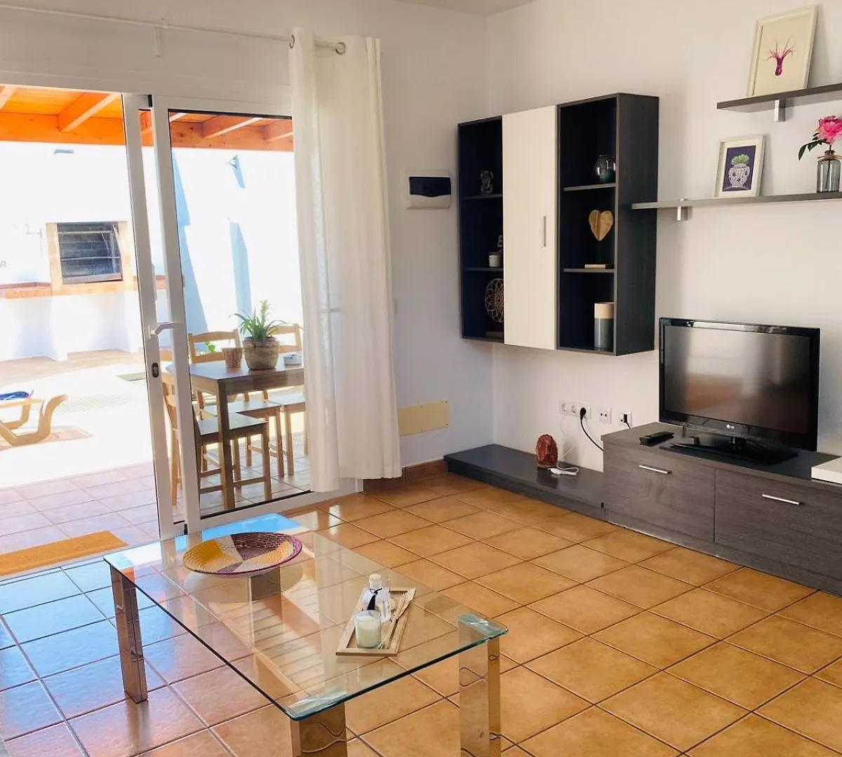 Vivienda Vacacional Naia La Asomada  España